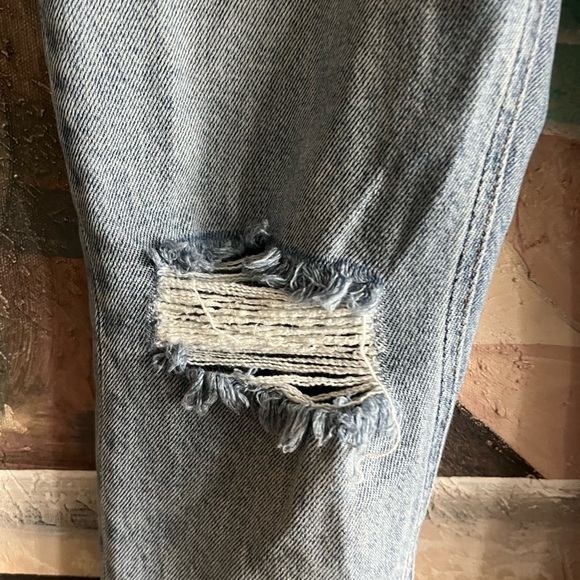 Reformation Jeans Miami Destoryed Jeans - Picture 3 of 10